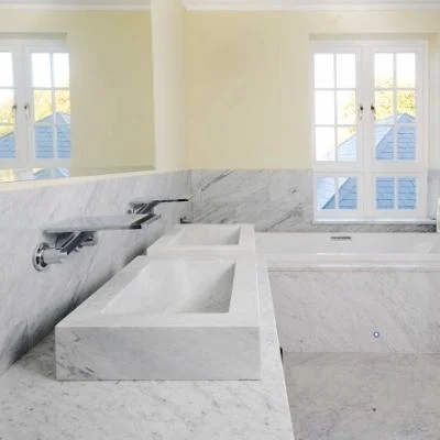 Carrara 2